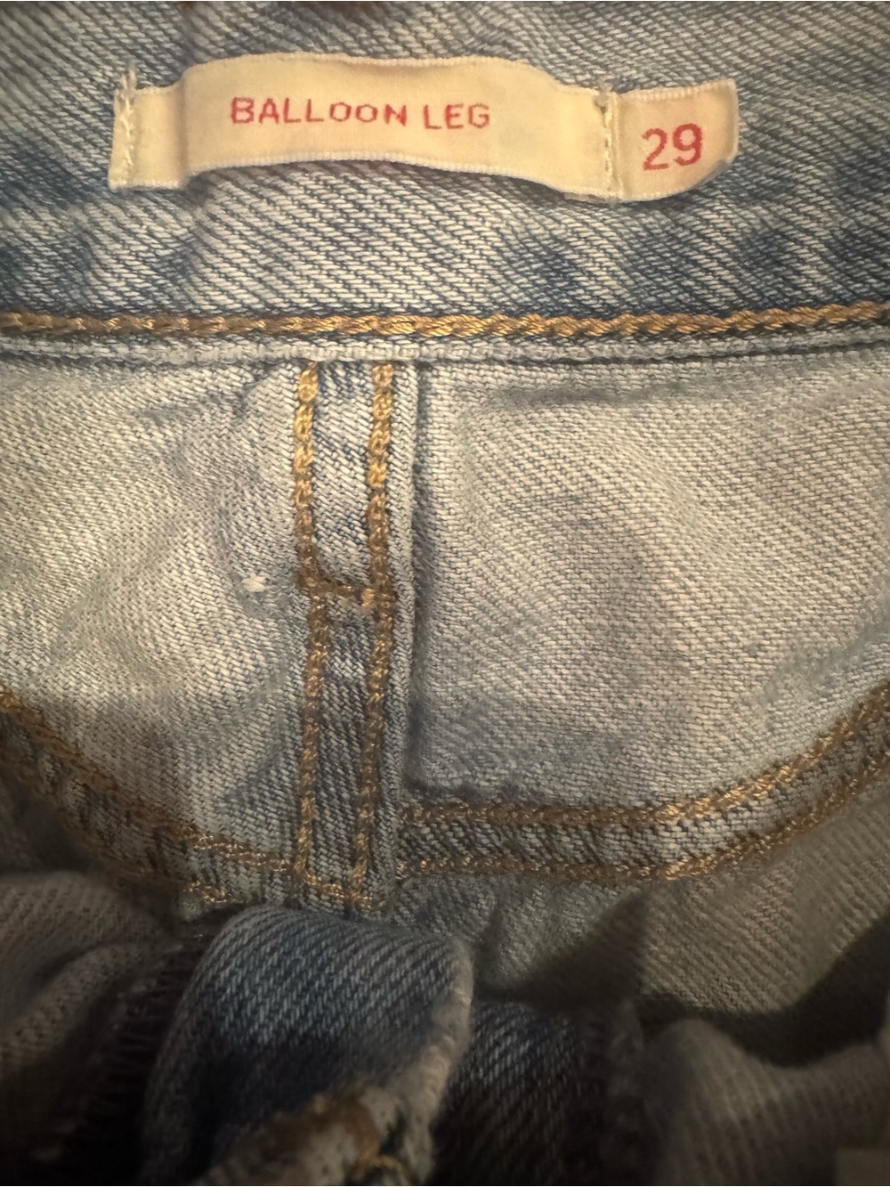 Levi’s Premium Balloon Leg Jeans Women’s Size 29 Light Wash GUC - Picture 3 of 7